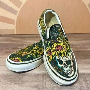 Vans Beauty Skull Sunflower Classic Slip-On Skater Shoes Men’s 3.5 Women’s 5